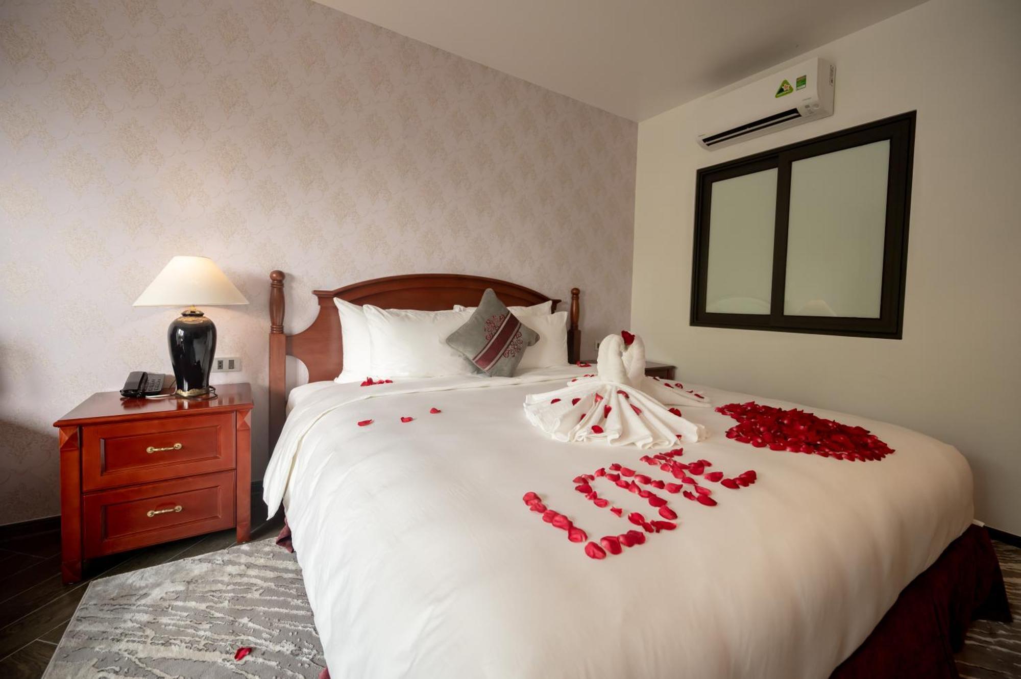 Hotel Khach San Son Nu Bac Kan Zewnętrze zdjęcie