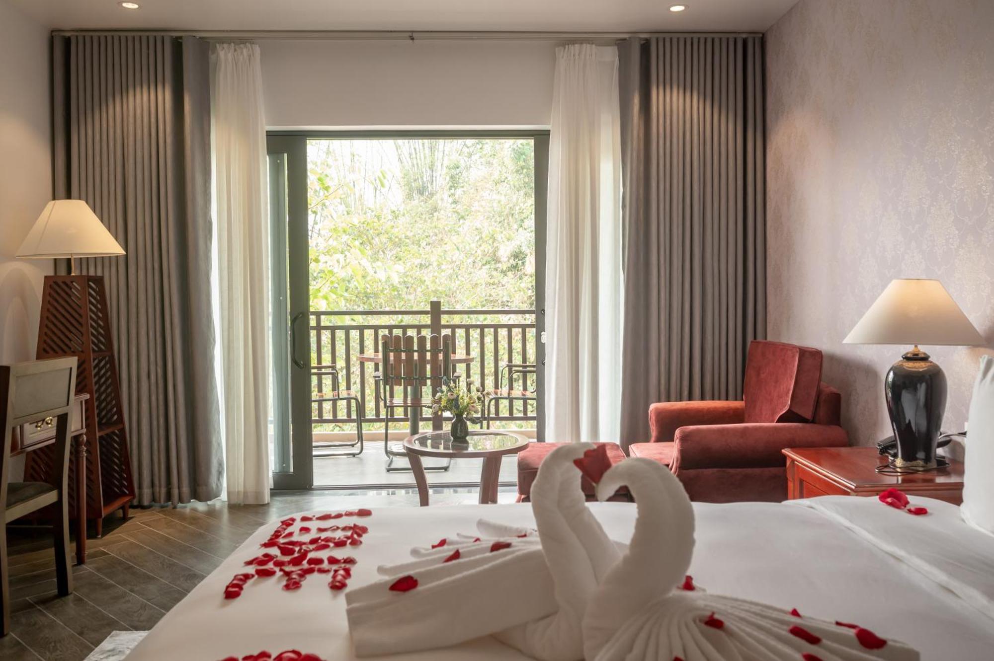 Hotel Khach San Son Nu Bac Kan Zewnętrze zdjęcie